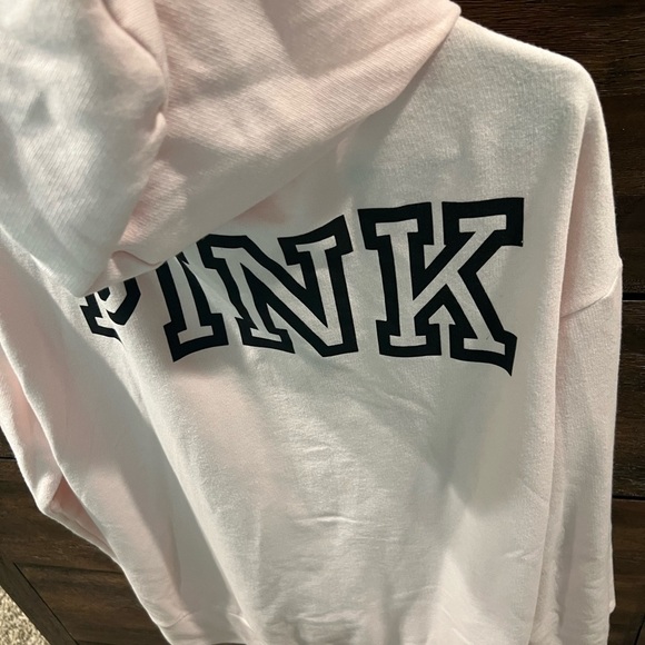 💞🩷VS PINK MEDIUM - Picture 2 of 3